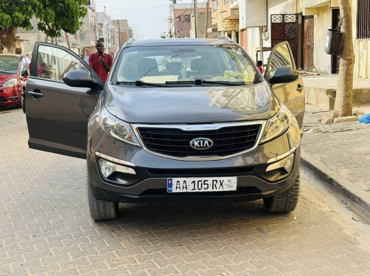 Kia Grans-Sportage 2015 0