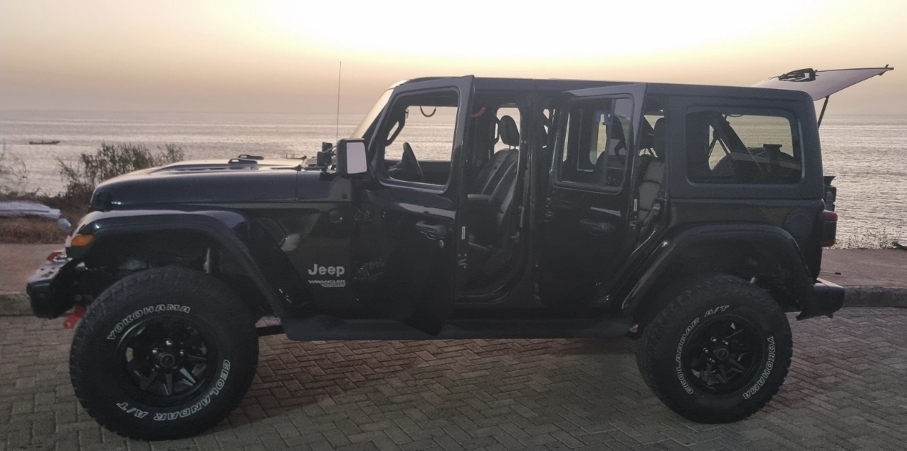 Jeep Wrangler 2021 1