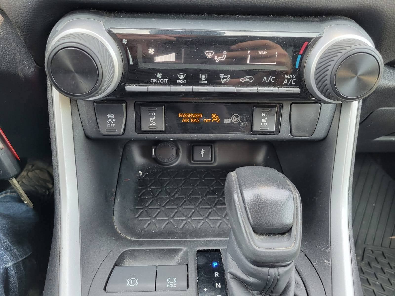 Toyota Rav 4 2020 1