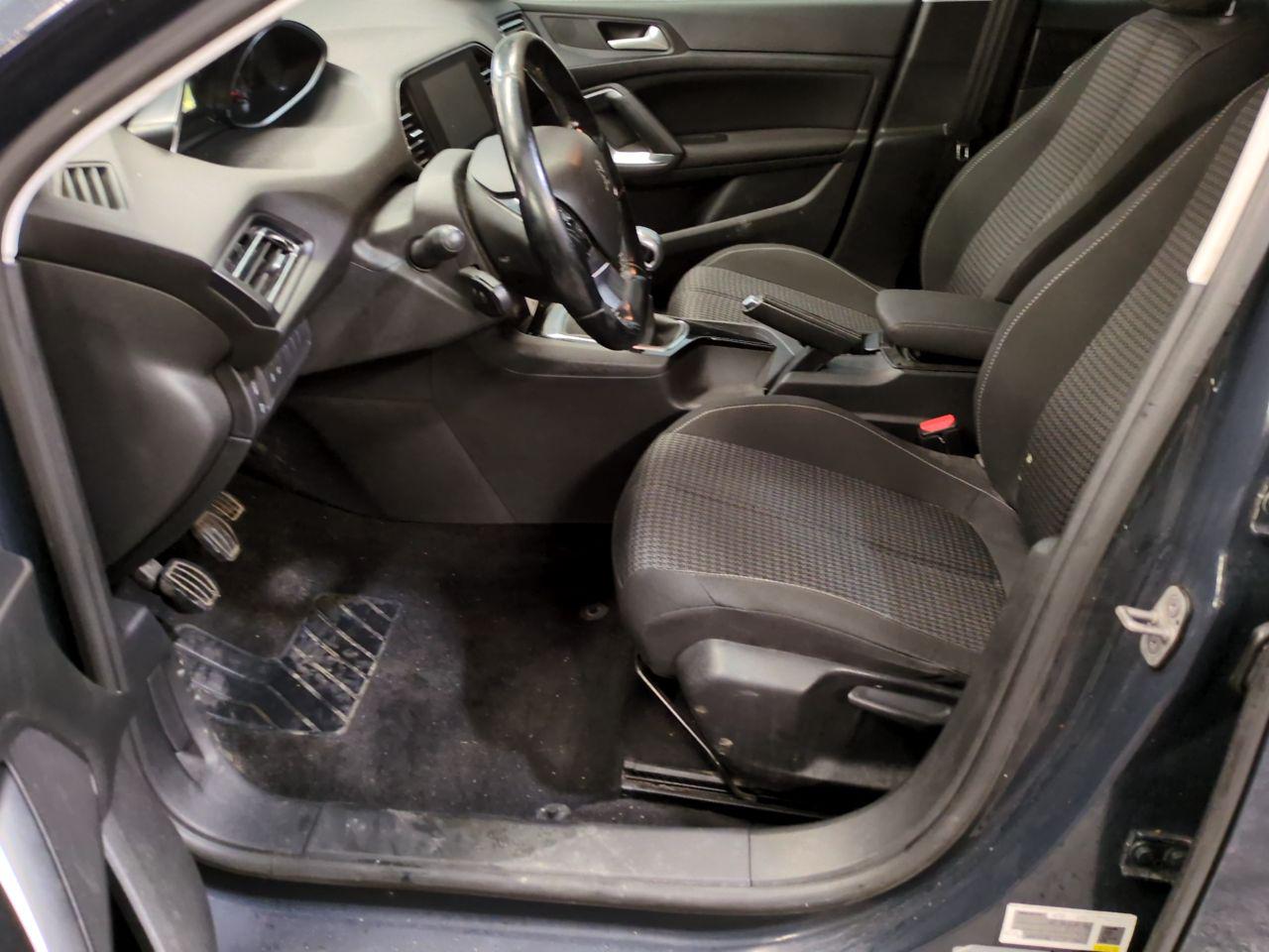 Peugeot 308 2017 5