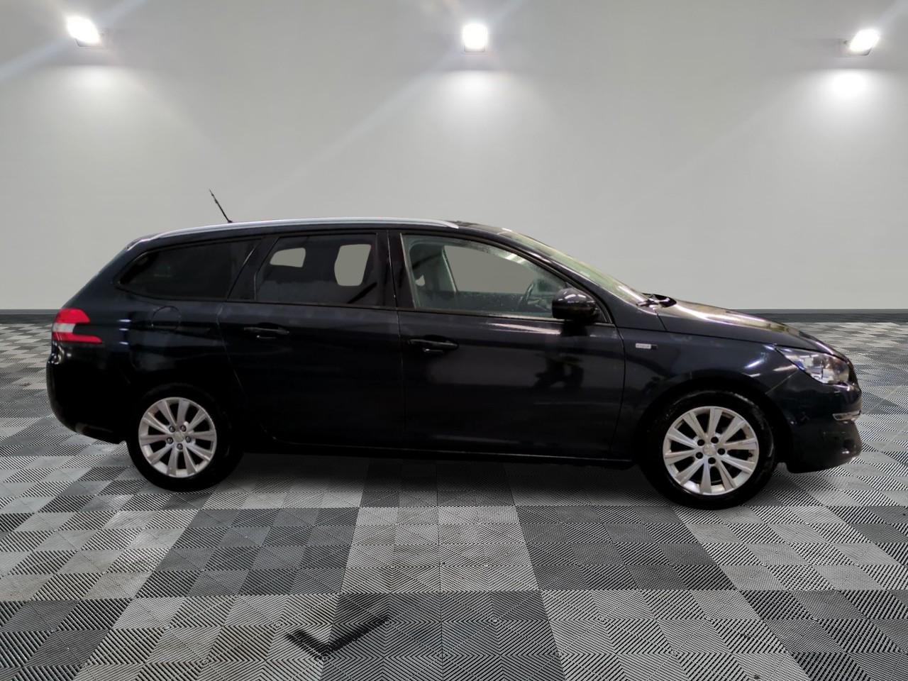 Peugeot 308 2017 3