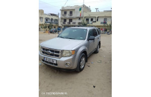 Ford ESCAPE-SE 2009