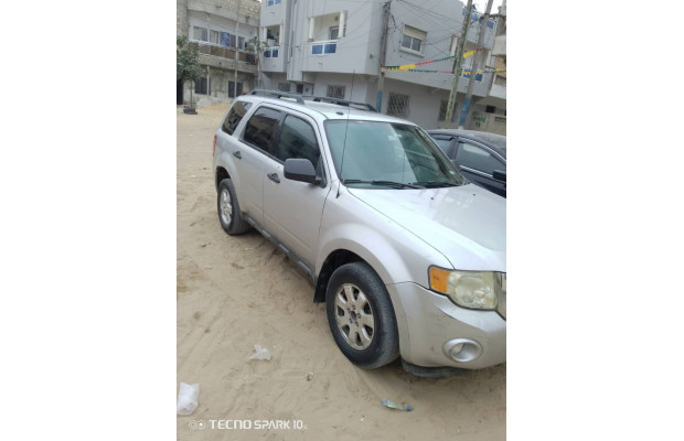 Ford ESCAPE-SE 2009