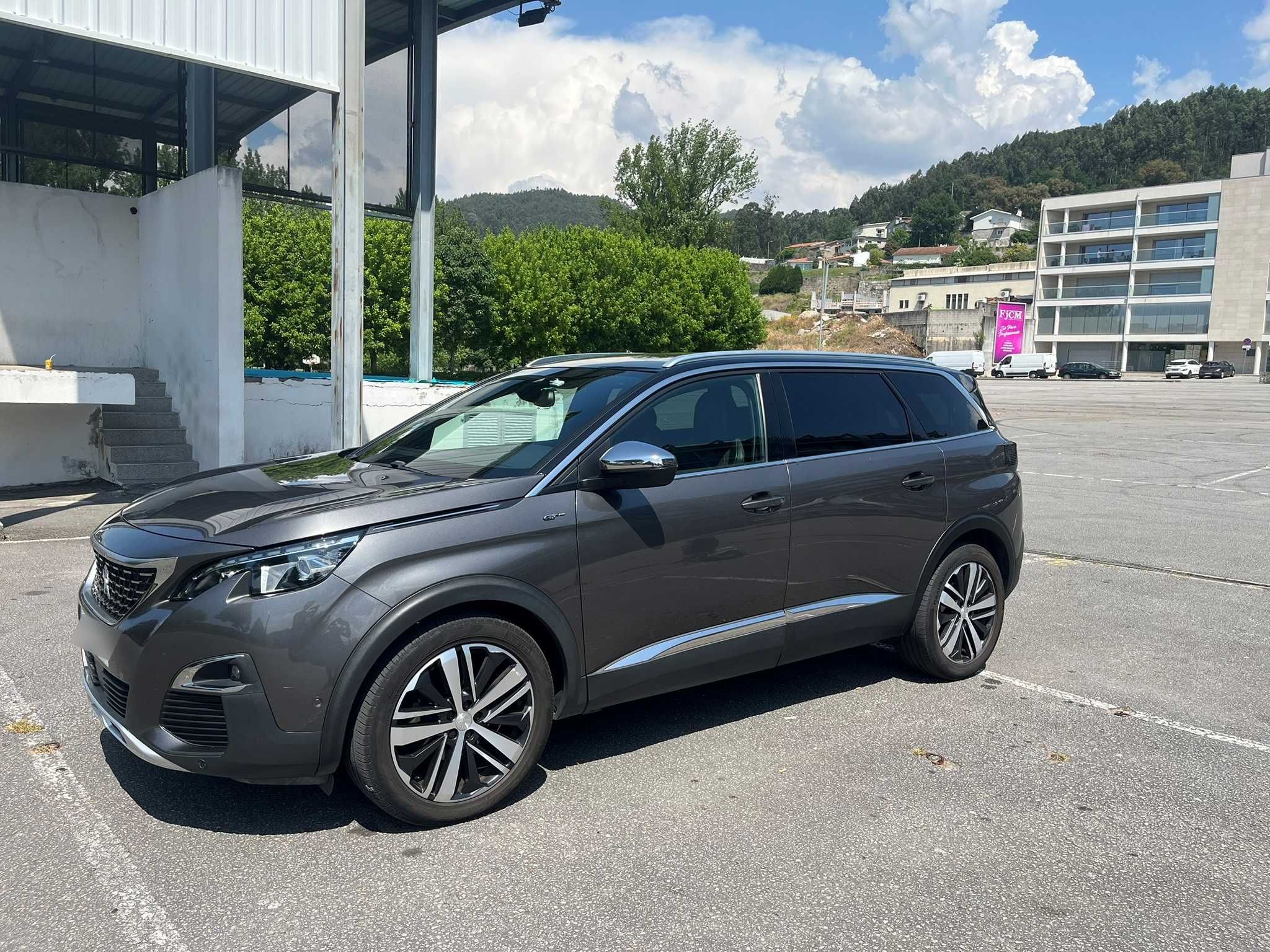 Peugeot 5008 2018 1