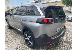 Peugeot 5008 2018