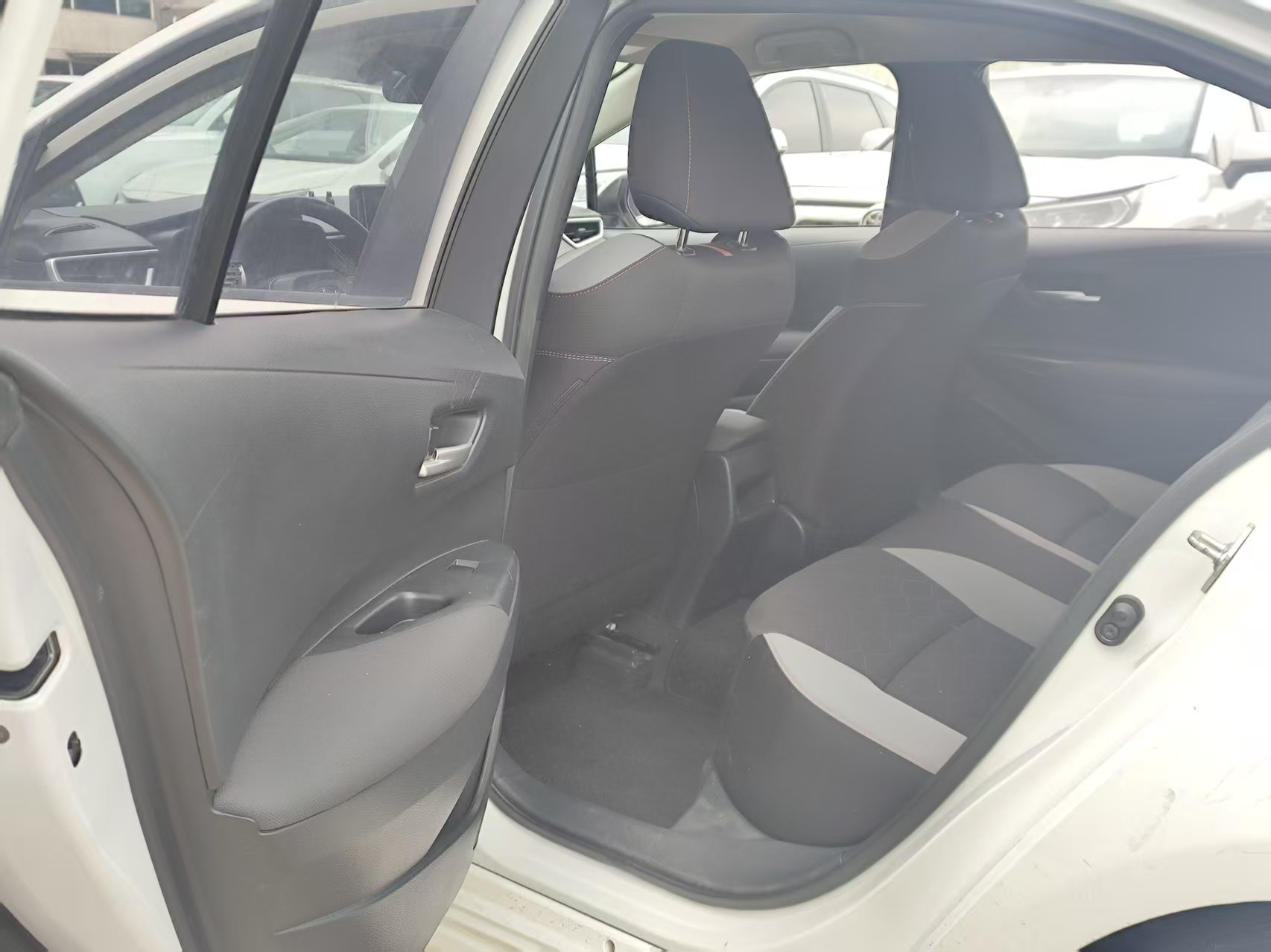 Toyota Corolla 2023 5