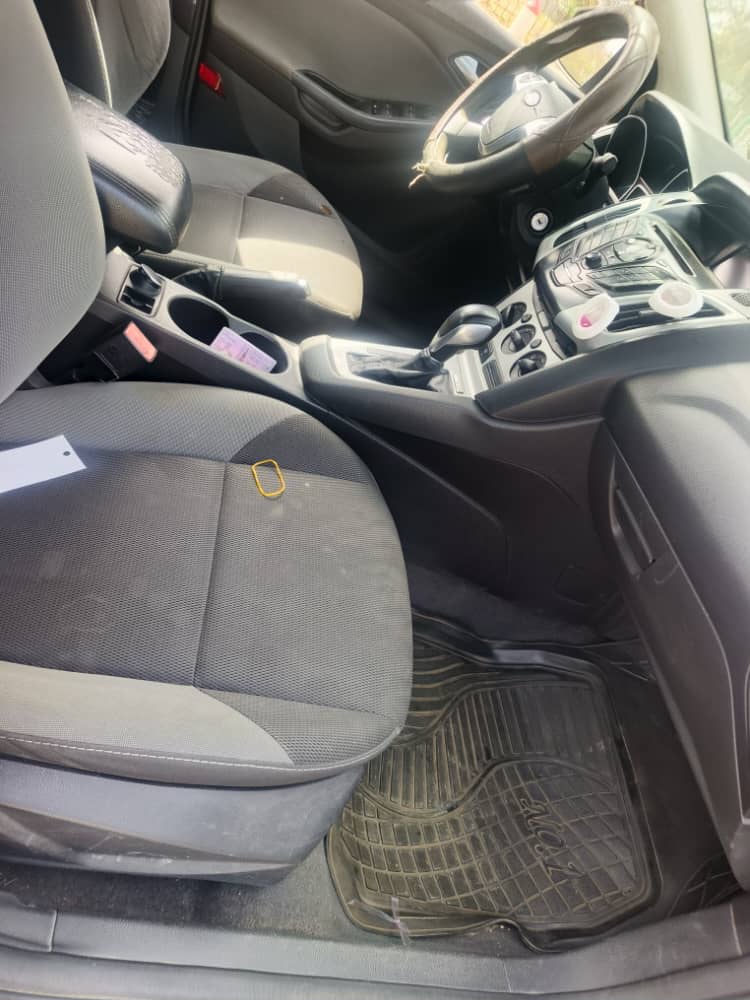 Ford Focus 2013 6
