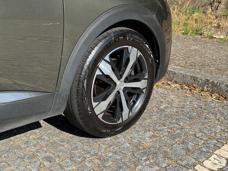 Peugeot 3008 2020 0