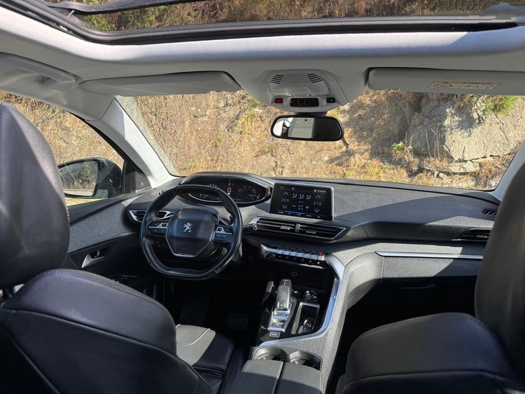Peugeot 3008 2020 1