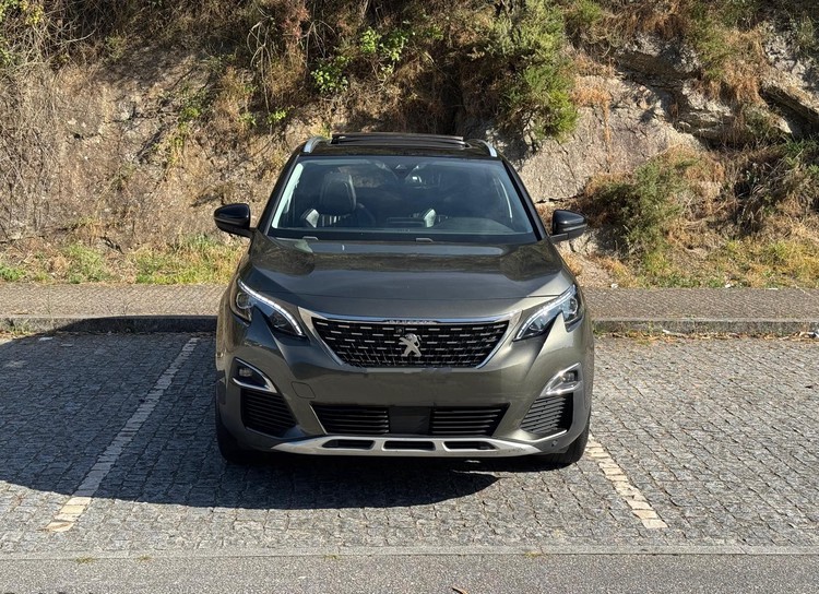 Peugeot 3008 2020 4
